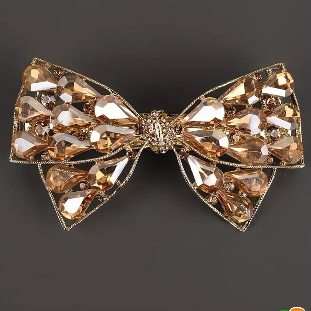 New! Elegant Crystal Bow Hair clip. Christmas accessories 🎀 B0-21